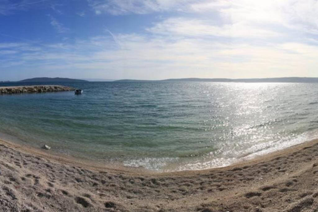 Ap Isabella With Private Pool Apartment Kastela